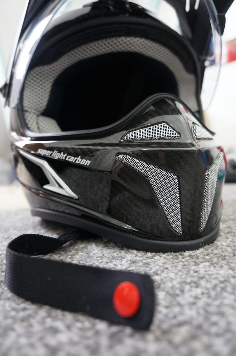 Nishua Carbon Enduro helmet review OVERLAND magazine